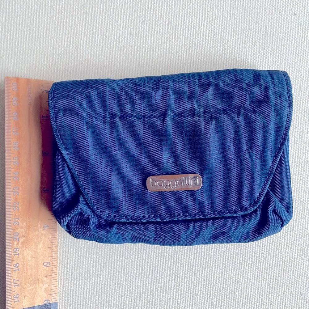 Baggallini Mini Crossbody/ Wallet/ Belt Bag - Picture 12 of 12